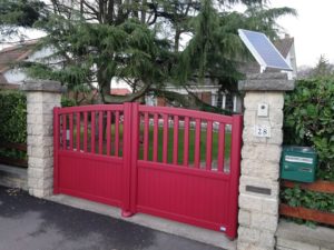 portail en aluminium, design IVB fabrication art et portails